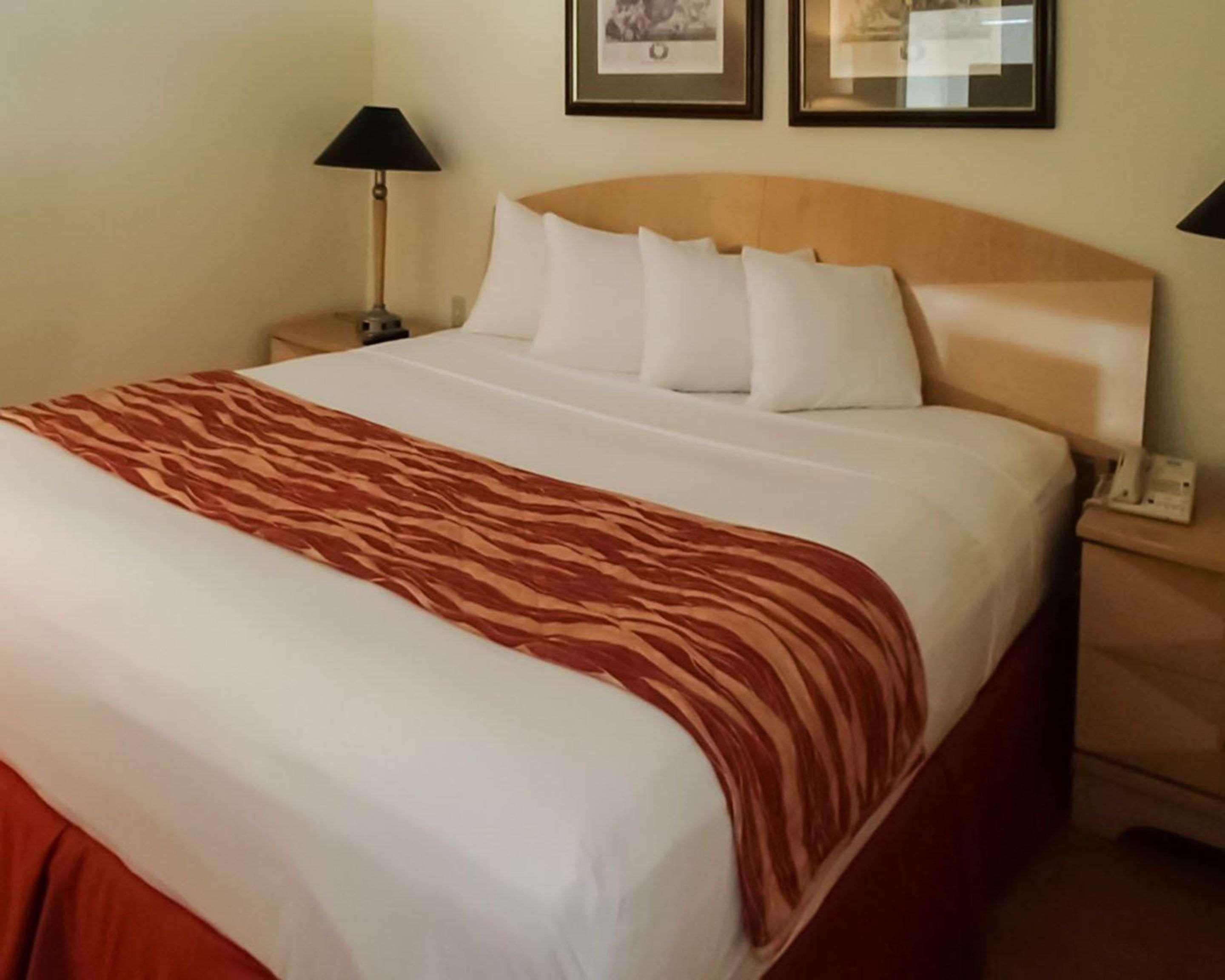 Rodeway Inn South Miami - Coral Gables Bagian luar foto